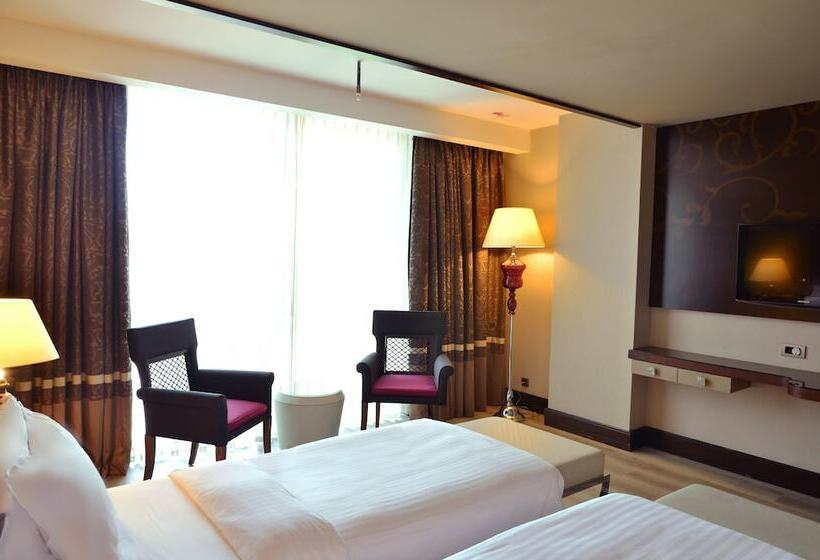 デラックスルーム, The Elysium Taksim