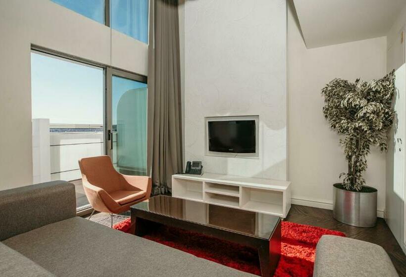 スーペリアースイート, The Elysium Taksim