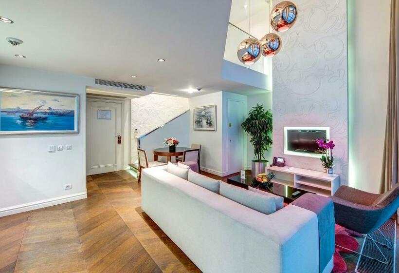 スーペリアースイート, The Elysium Taksim