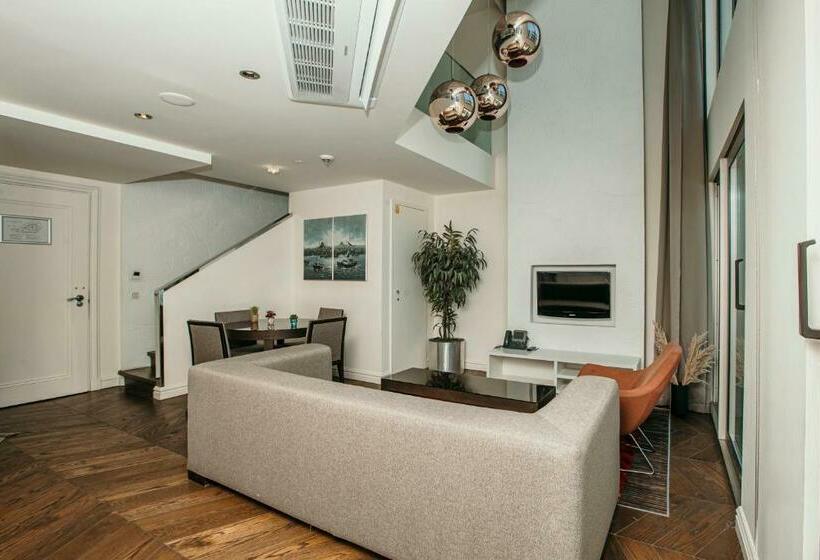 スーペリアースイート, The Elysium Taksim