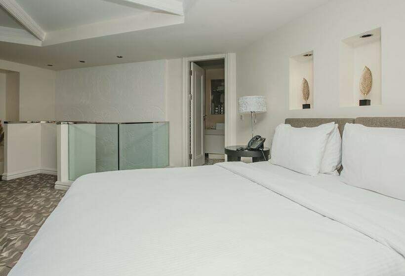 スーペリアースイート, The Elysium Taksim