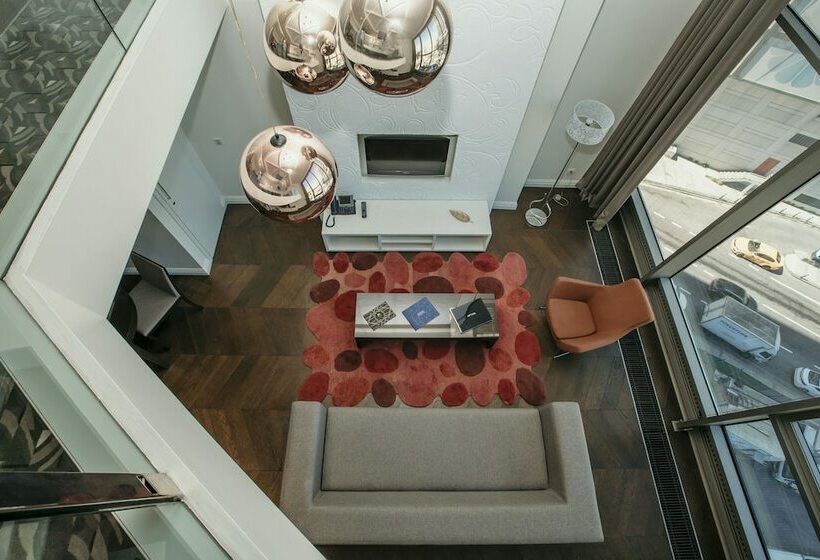 スーペリアースイート, The Elysium Taksim