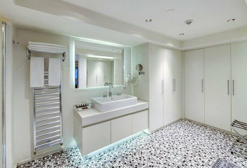 スーペリアースイート, The Elysium Taksim