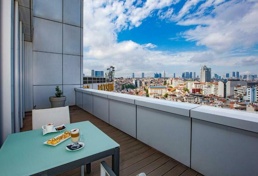 ペントハウスルーム, The Elysium Taksim