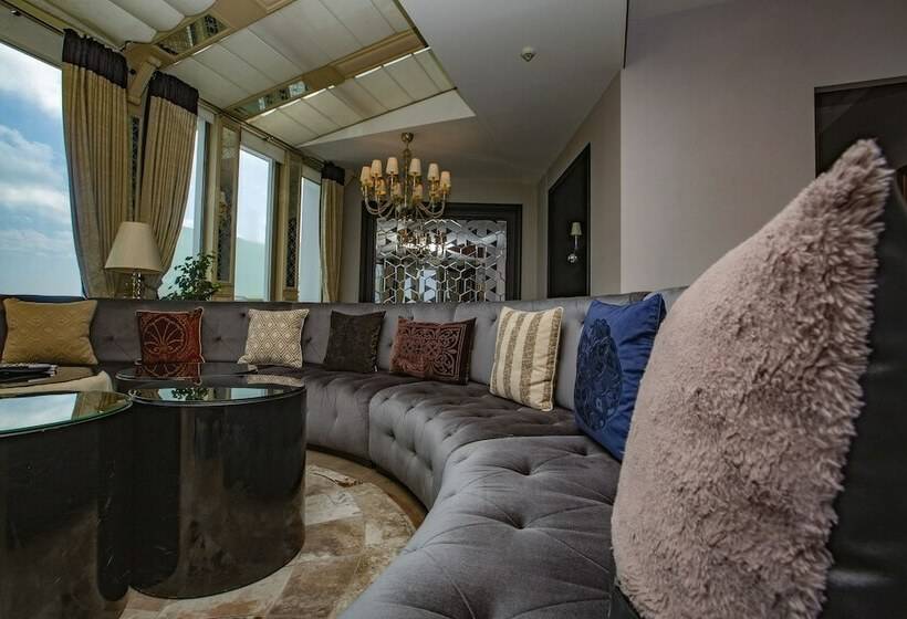 ペントハウスルーム, The Elysium Taksim