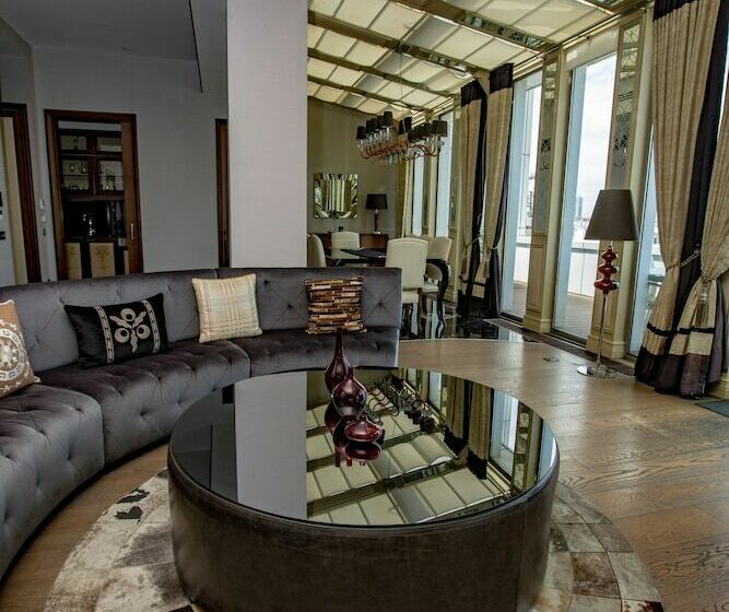 ペントハウスルーム, The Elysium Taksim