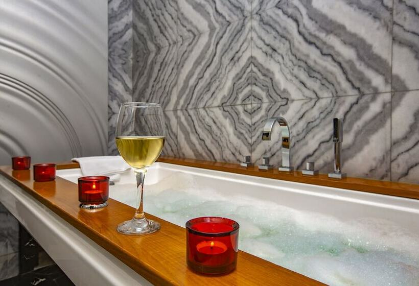 ペントハウスルーム, The Elysium Taksim