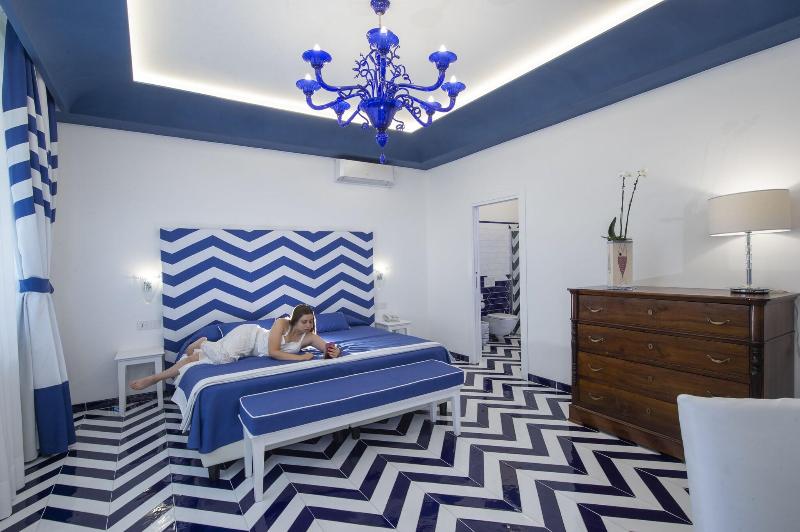 オーシャンビュージュニアスイート, Villa Maria Pia