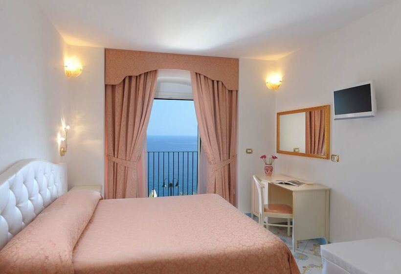 オーシャンビュースーペリアールーム, Villa Maria Pia