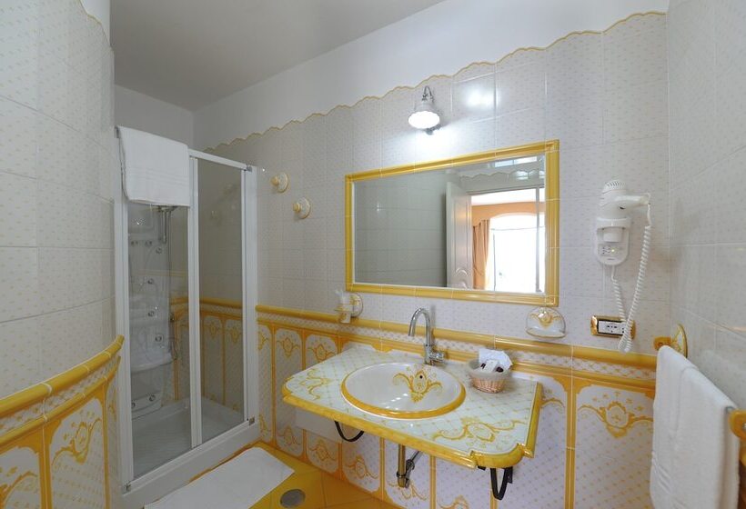 オーシャンビューデラックスルーム, Villa Maria Pia