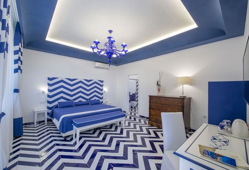 オーシャンビュージュニアスイート, Villa Maria Pia