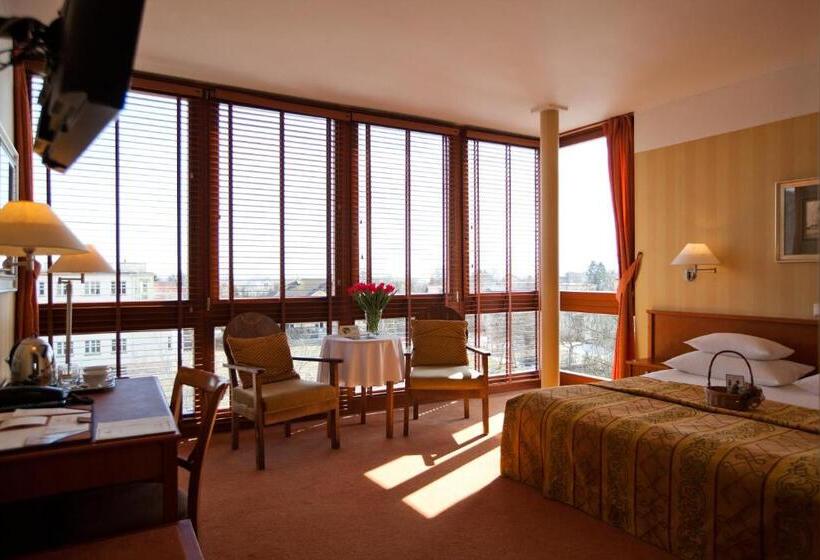 اتاق سوپریور, Willa Lubicz