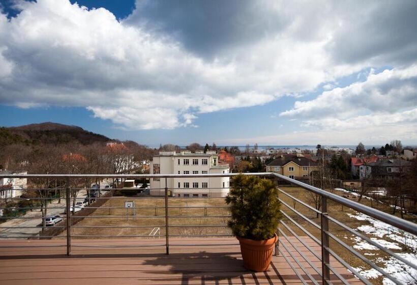 سوییت, Willa Lubicz