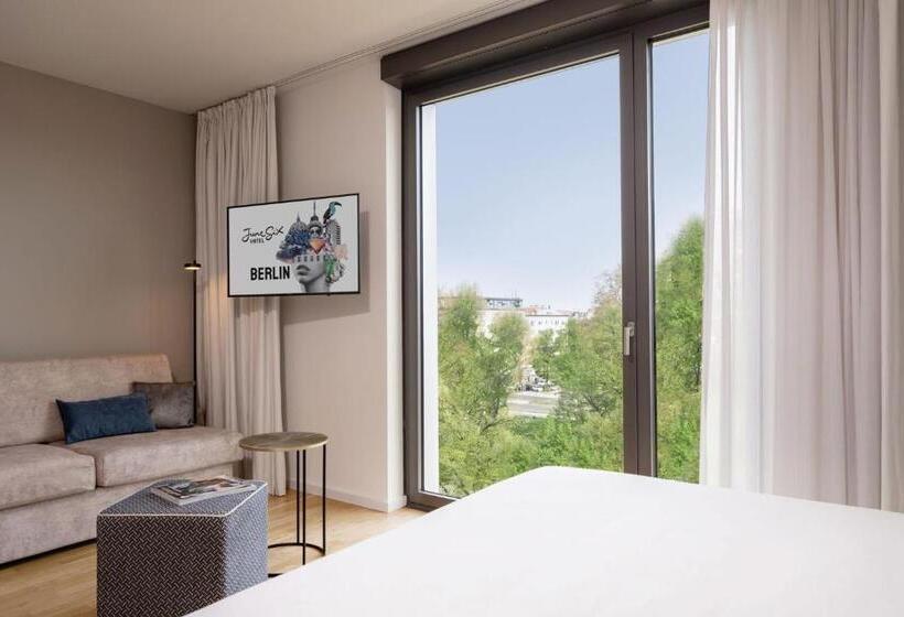 キングサイズベッドのスーペリアルーム, June Six Hotel Berlin City West