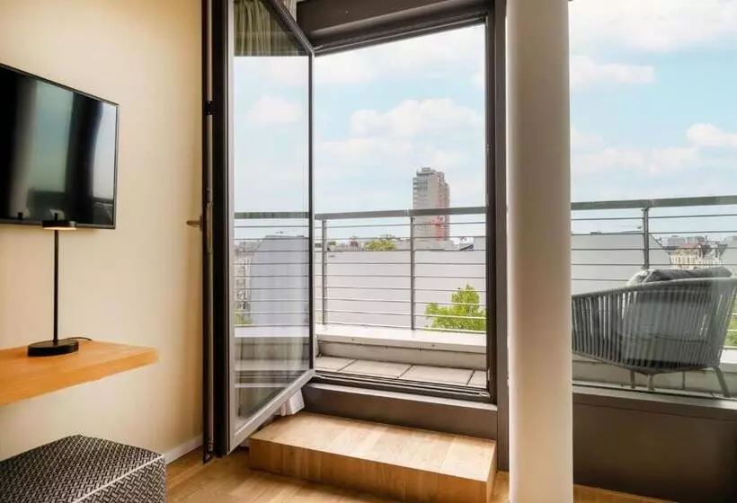 バルコニー付きデラックスルーム, June Six Hotel Berlin City West