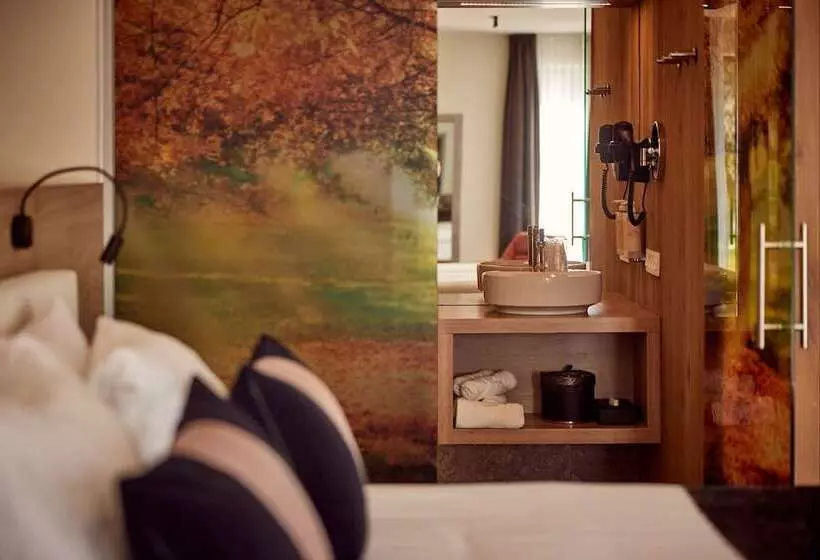 スーペリアトリプルルーム, Van Der Valk Hotel Dennenhof