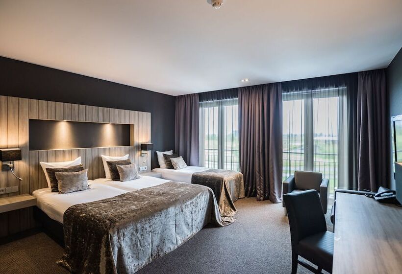 اتاق راحتی سه تخته, Van Der Valk Hotel Middelburg