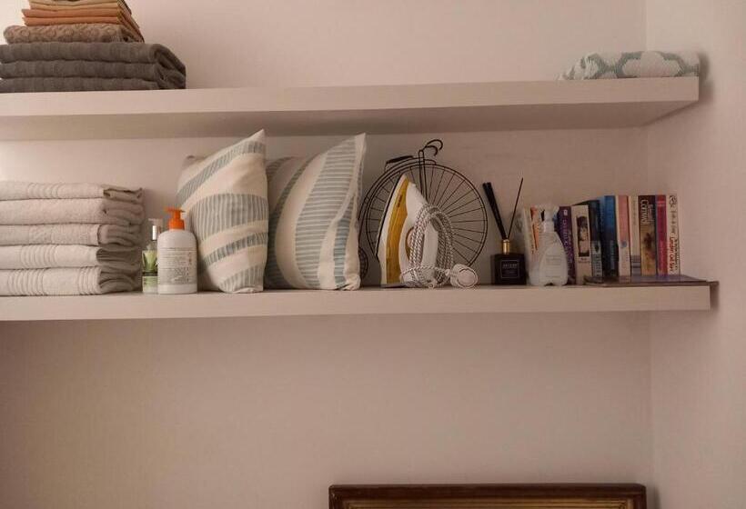 اتاق استاندارد با بالکن, Centre Point, Malta S Most Central