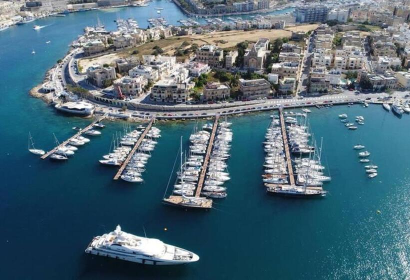 اتاق استاندارد با بالکن, Centre Point, Malta S Most Central