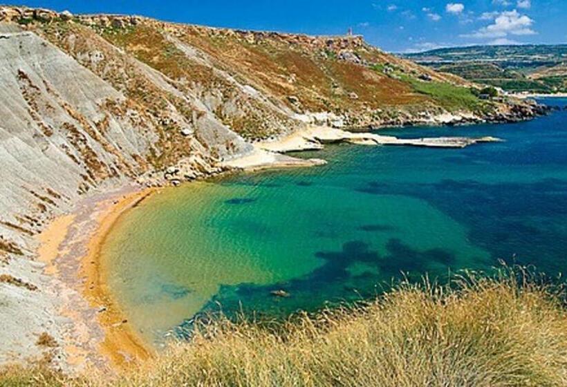 اتاق استاندارد با بالکن, Centre Point, Malta S Most Central