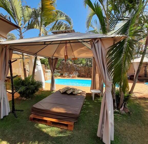 סוויטה, Pousada Confraria Casa Branca