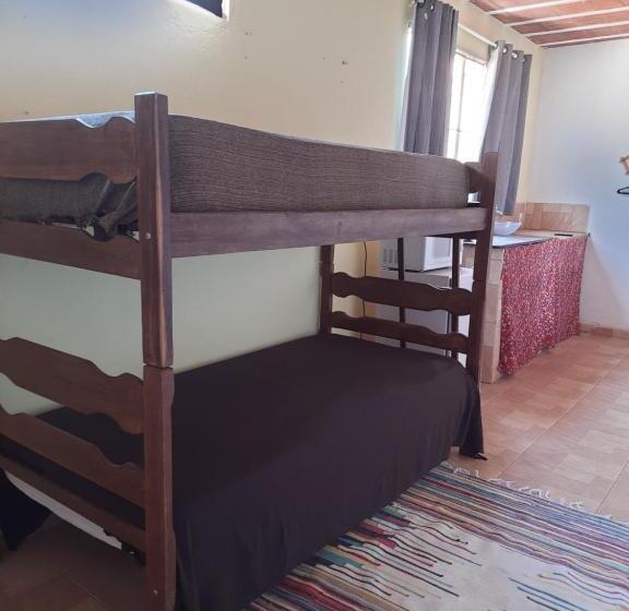 מיטה בחדר משותף, Pousada Confraria Casa Branca