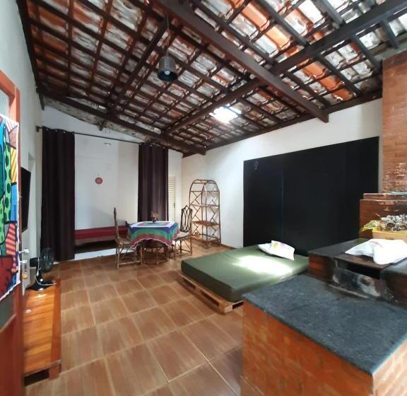 דירת חדר, Pousada Confraria Casa Branca