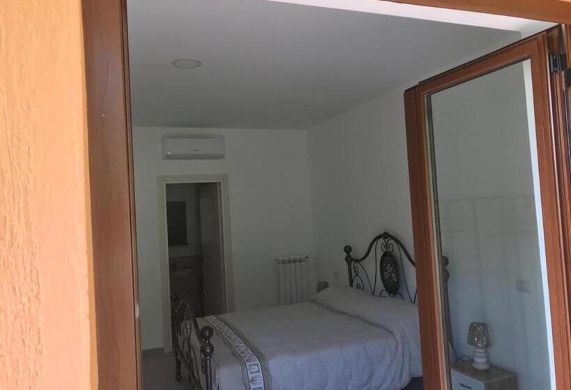 غرفة إقتصادية, B&b 40 Steps