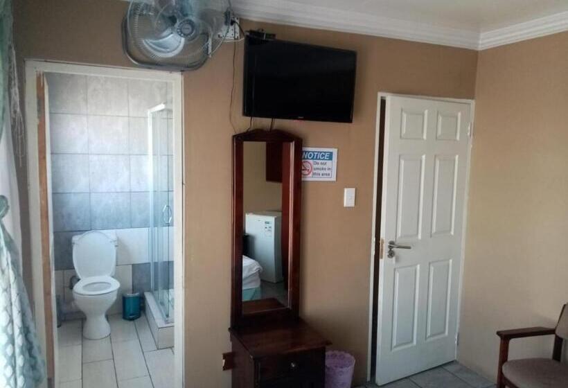 标准间, Jubie S Guest Lodge