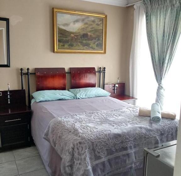 标准间, Jubie S Guest Lodge