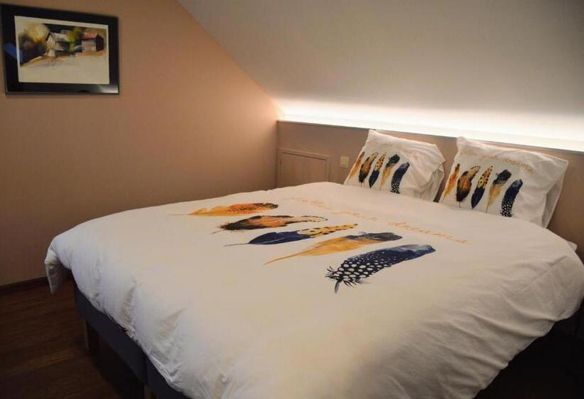 디럭스 룸, Plumes Et Pinceaux