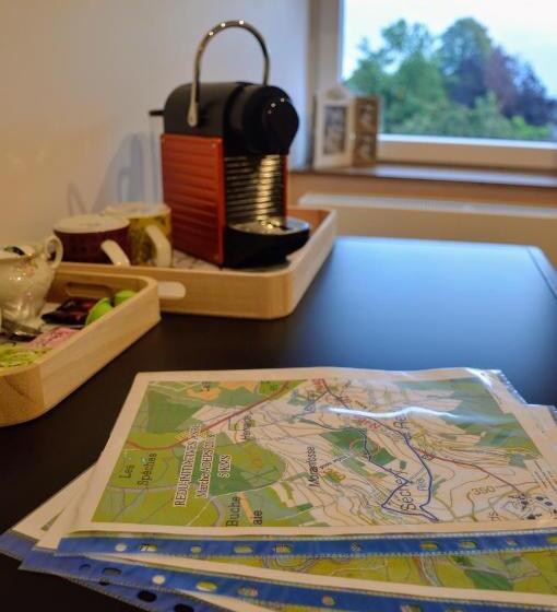 디럭스 룸, Plumes Et Pinceaux