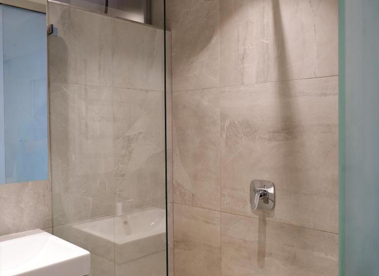 דירה בת חדר שינה 1 עם נוף, 117 On Strand Luxury Apartments