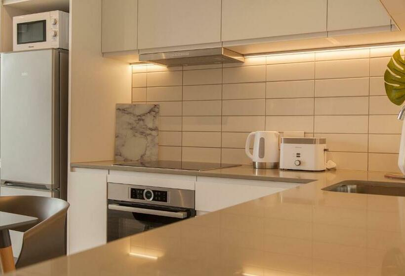 דירה בת חדר שינה 1 עם נוף, 117 On Strand Luxury Apartments