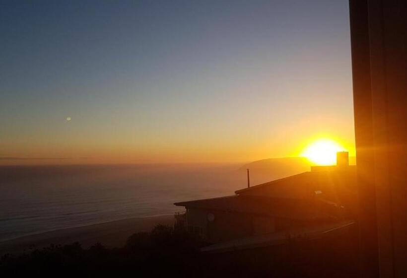 اتاق لوکس با بالکن و چشمانداز دریا, Kooboo Berry Ocean View, Self Catering Guesthouse