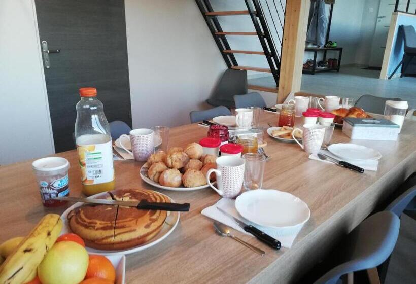 キングサイズベッドのスタンダードルーム, L Esca Lac