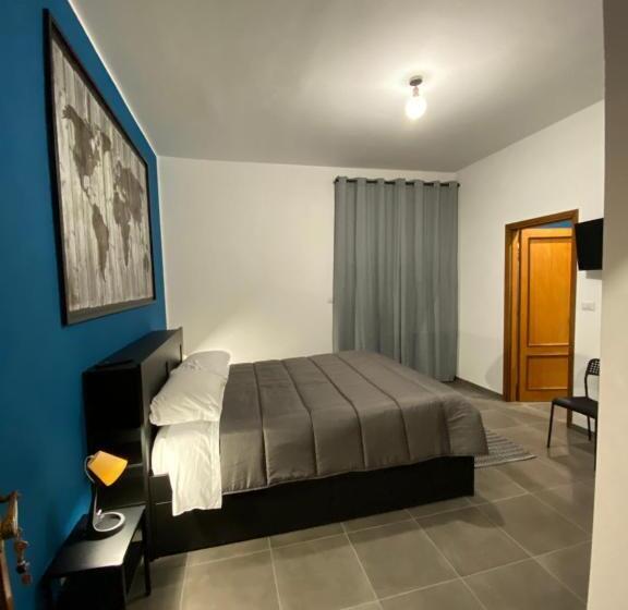 اتاق استاندارد با تخت بزرگ, Campobasso 30e