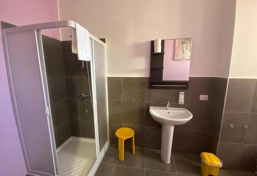 اتاق لوکس, Campobasso 30e