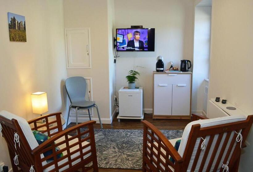 Номер Стандарт, Champ De Foire