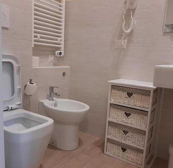 סטודיו דלוקס, Affittacamere Stazione Empoli