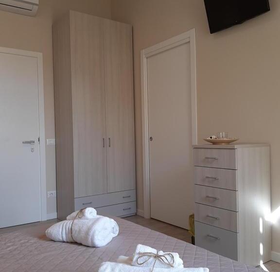 إستوديو ديلوكس, Affittacamere Stazione Empoli