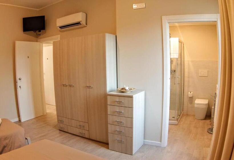 Трехместный Номер Deluxe, Affittacamere Stazione Empoli