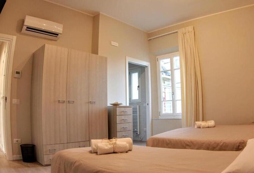 غرفة ديلوكس ثلاثية, Affittacamere Stazione Empoli
