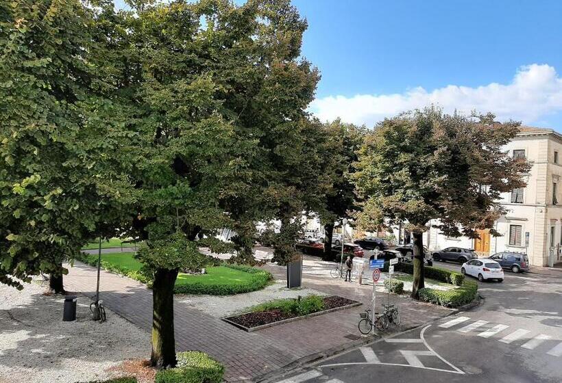 Номер Deluxe с Балконом, Affittacamere Stazione Empoli