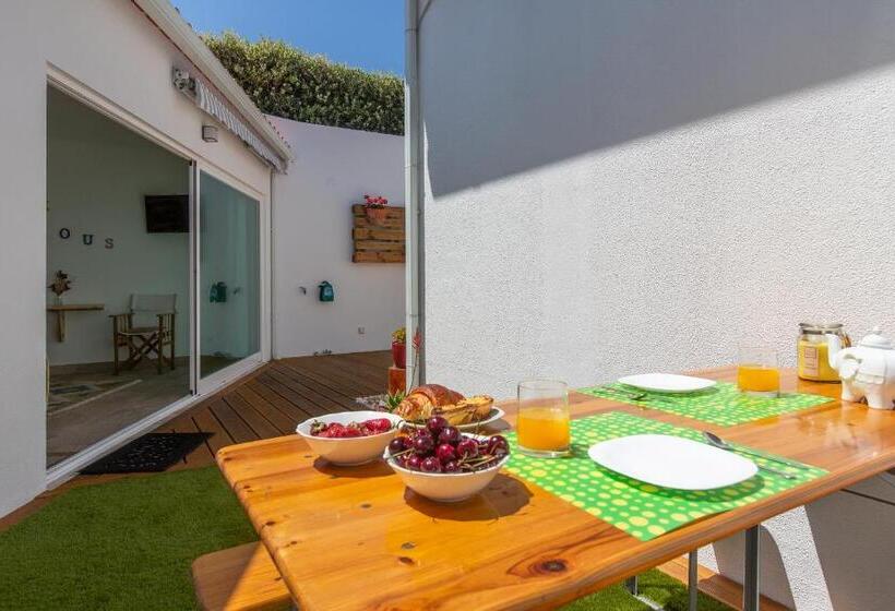 スーペリアスタジオ, Chez Nous