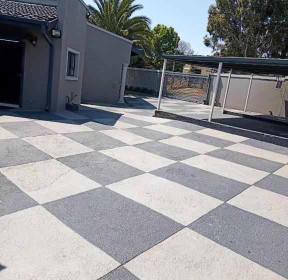 استودیو استاندارد با چشمانداز باغ, Urlyfstyle Cottage 10km From Or Tambo Int Airport