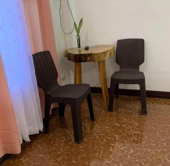 اتاق استاندارد با تراس, Pepayen Inn Homestay