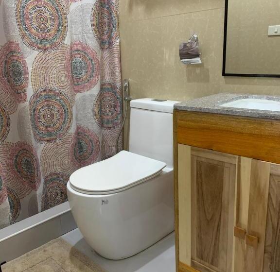 اتاق استاندارد یک نفره, Pepayen Inn Homestay