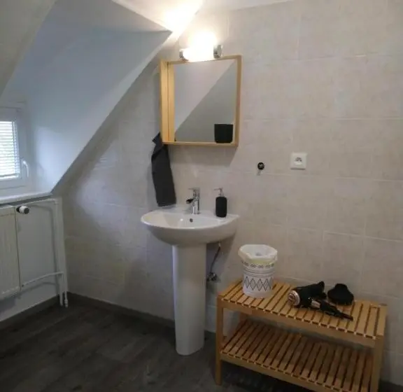 スタンダードルーム, Chambre Du Relais