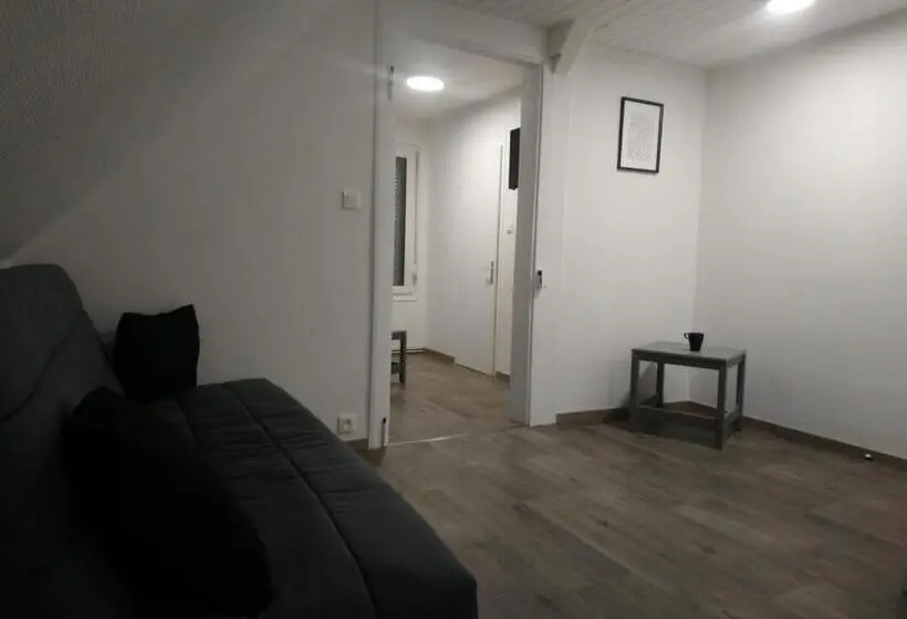 ファミリールーム, Chambre Du Relais